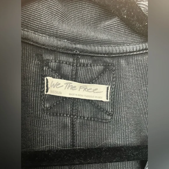 Free People Black Fitted Buttoned Blouse M - Picture 4 of 12